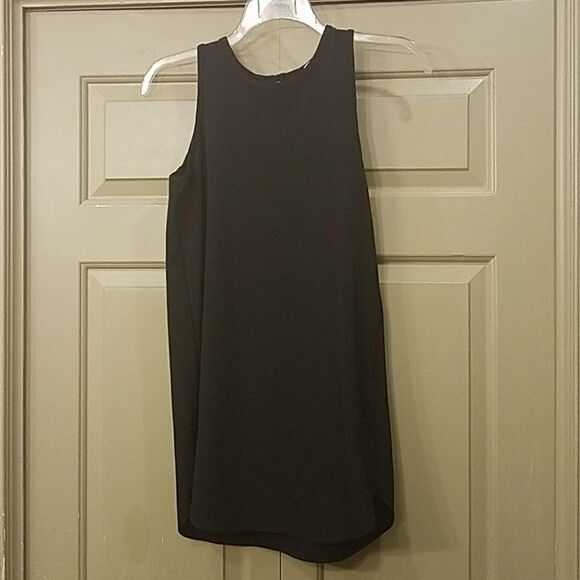 Basic black monteau tank top - Picture 1 of 4